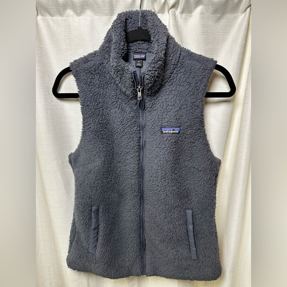 Patagonia Los Gatos Sherpa Vest, Charcoal Gray, Full Zip, Fleece Camping Layer